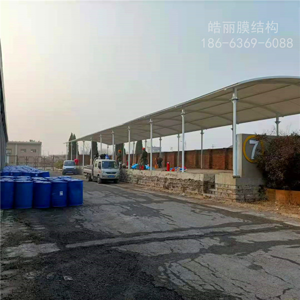 膜結(jié)構車棚